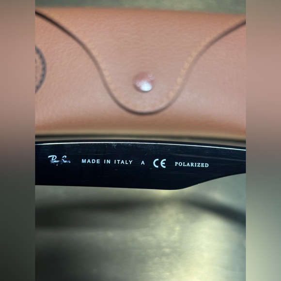 Ray-Ban Sunglasses - Picture 6 of 7